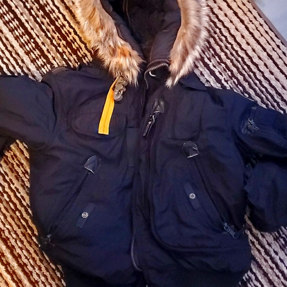 Coat - Picture 3 of 4